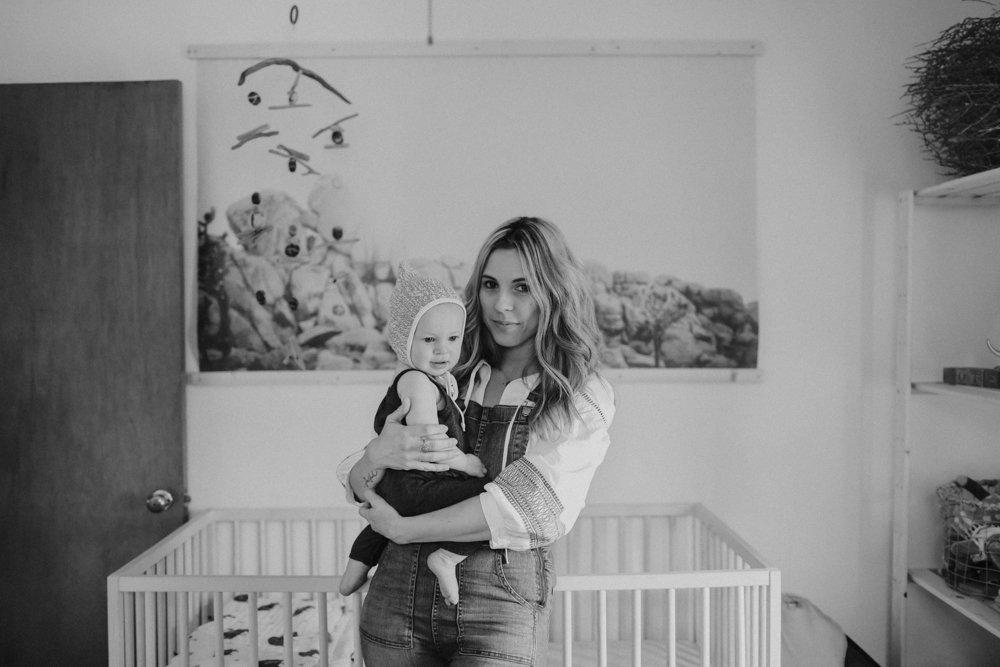 hippie mom and baby in home-madewell style- kathy davies photography-mom style