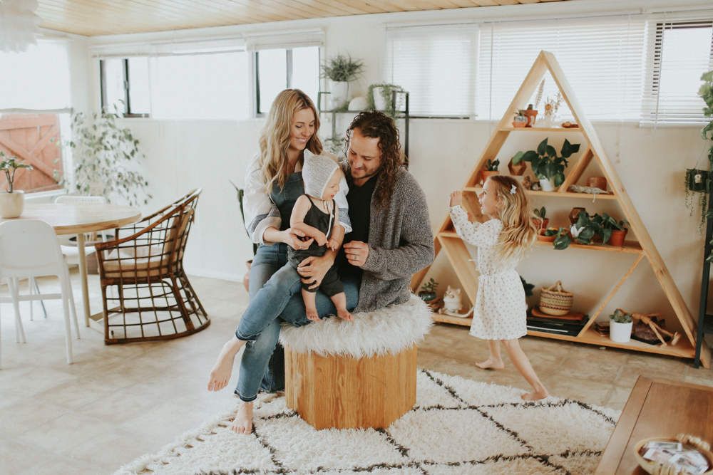 70s inspired in home family session- kathy davies photography